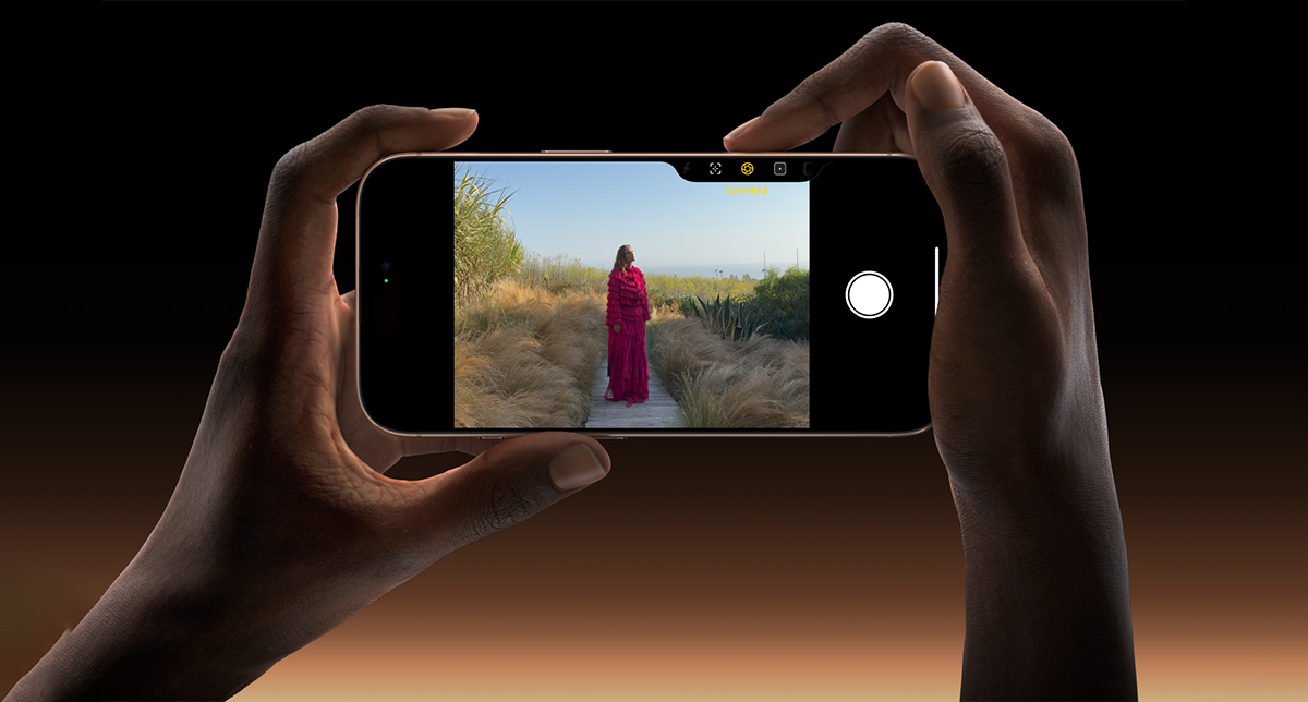 نمایش کیفیت دوربین و نحوه عملکرد دکمه شاتر آیفون 16