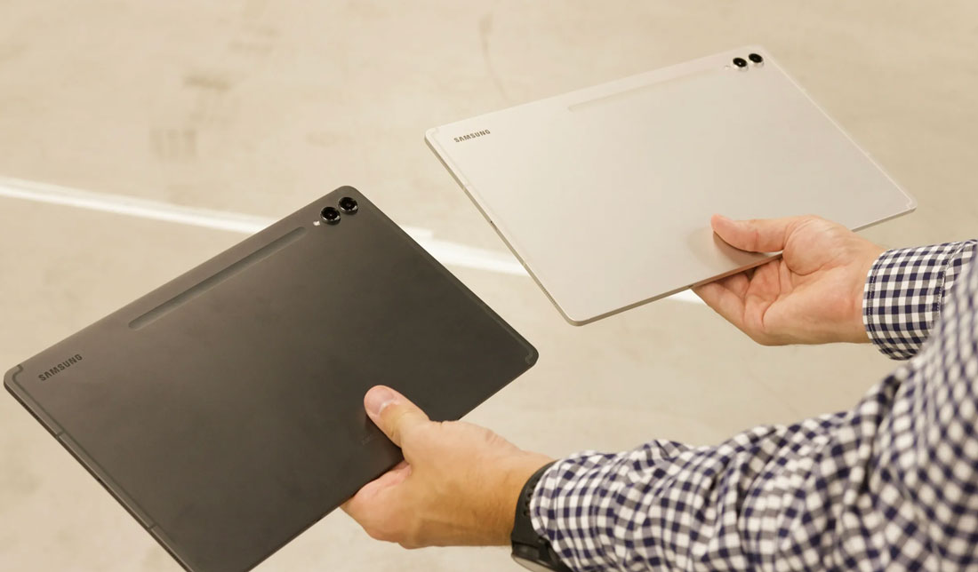 تبلت گلکسی اس 9 در دو رنگ مشکی و سفید