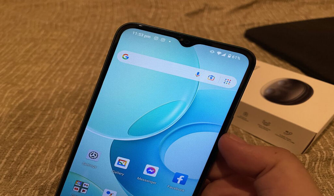 صفحه‌نمایش گوشی ویکو T10 از نمای نزدیک