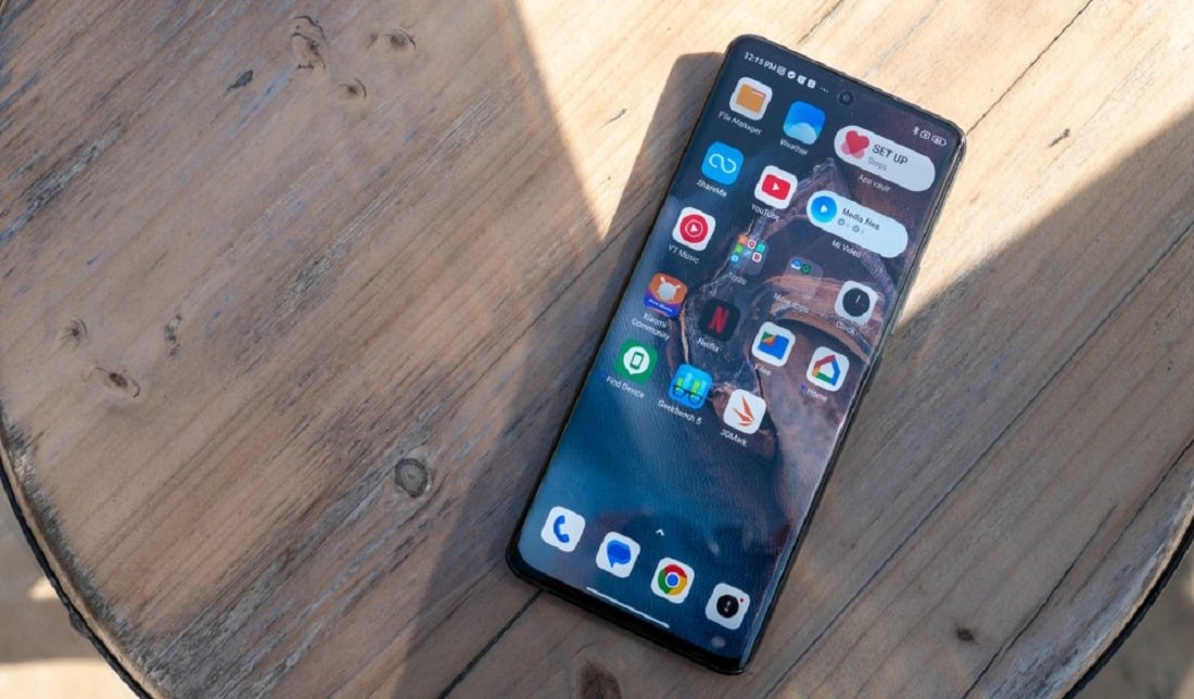 تصویر گوشی شیائومی 14 از نمای پنل جلو