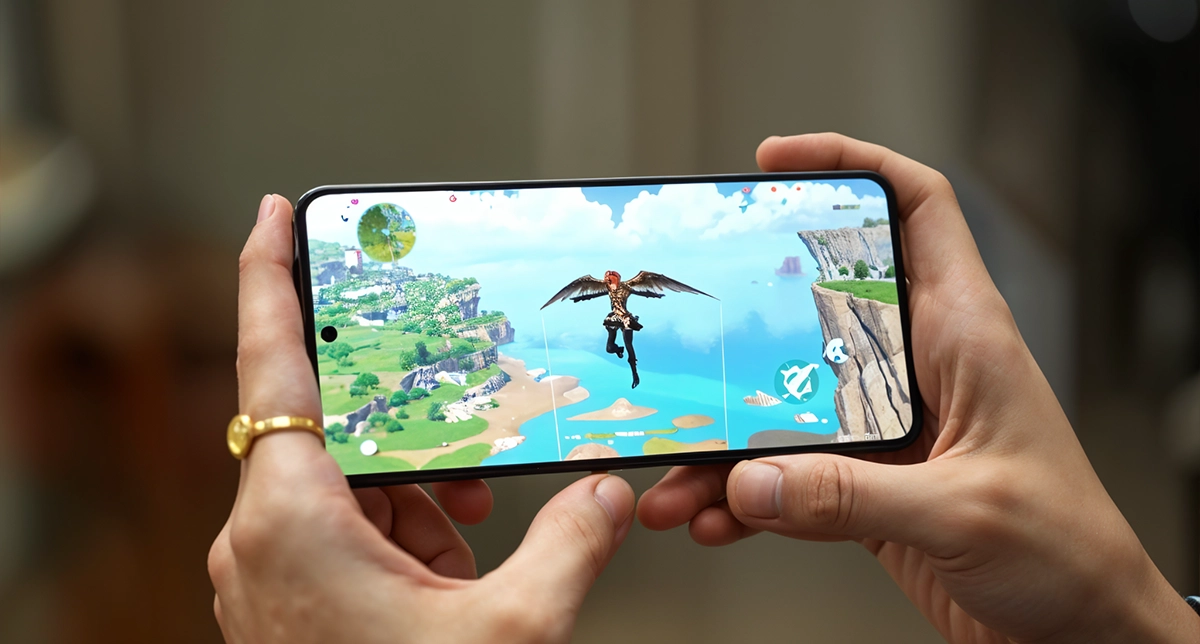 نمایش اجرای یک بازی گرافیکی سنگین روی گوشی پوکو X7 پرو