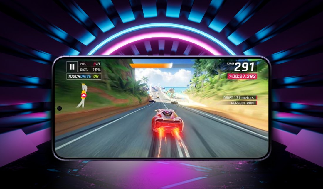 نمایش کیفیت بازی در گوشی سامسونگ گلکسی S24 پلاس از نمای روبه‌رو