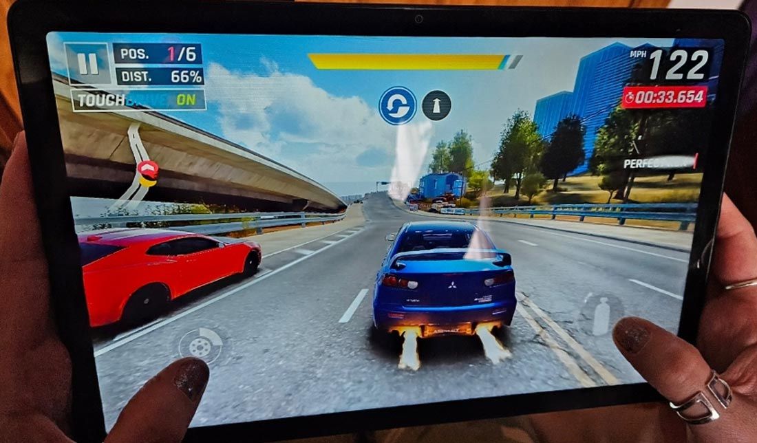 بازی کردن با گلکسی تب ‏A9‎‏ پلاس