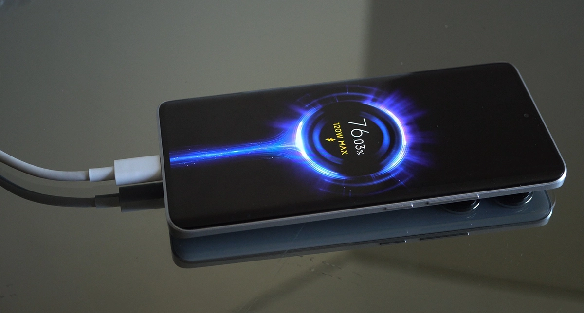 نمایش قابلیت فست شارژ در یکی از گوشی‌های میان‌رده شیاوئمی