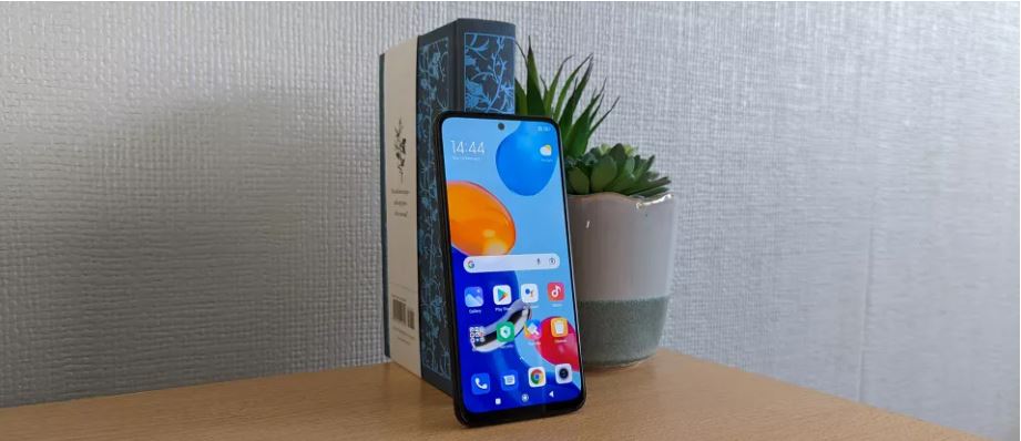 تصویر صفحه نمایش گوشی ردمی نوت 11