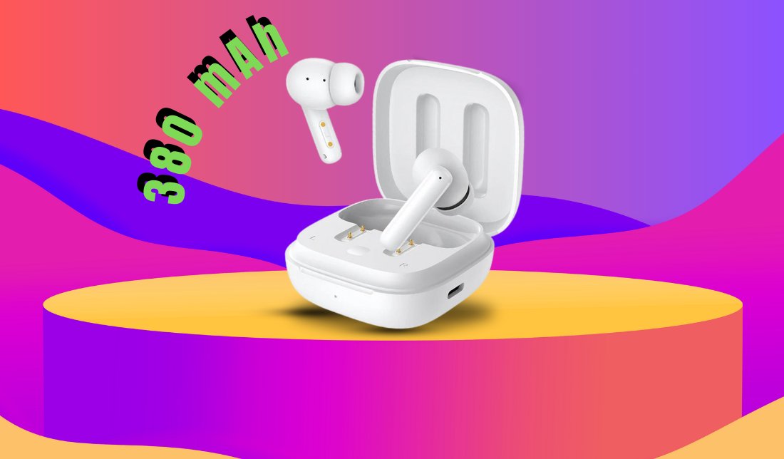 نمایش ظرفیت باتری هندزفری بلوتوثی QCY T13 به همراه هندزفری در رنگ سفید