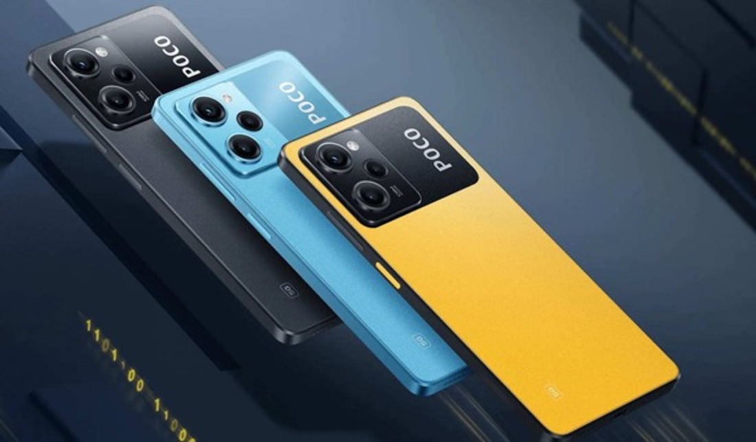 نمای پنل پشت poco x5 pro رنگ زرد، آبی و مشکی