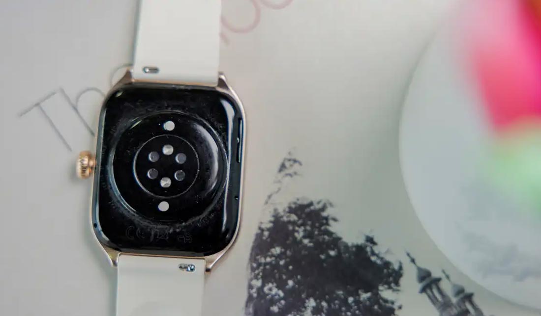 پشت ساعت امیزفیت ‏GTS 4