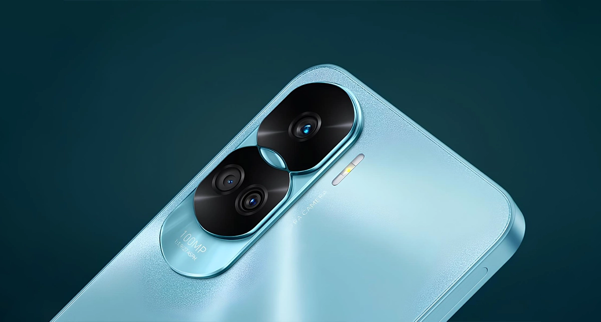 نمایش نزدیک و از پشت یکی از گوشی‌های اقتصادی آنر