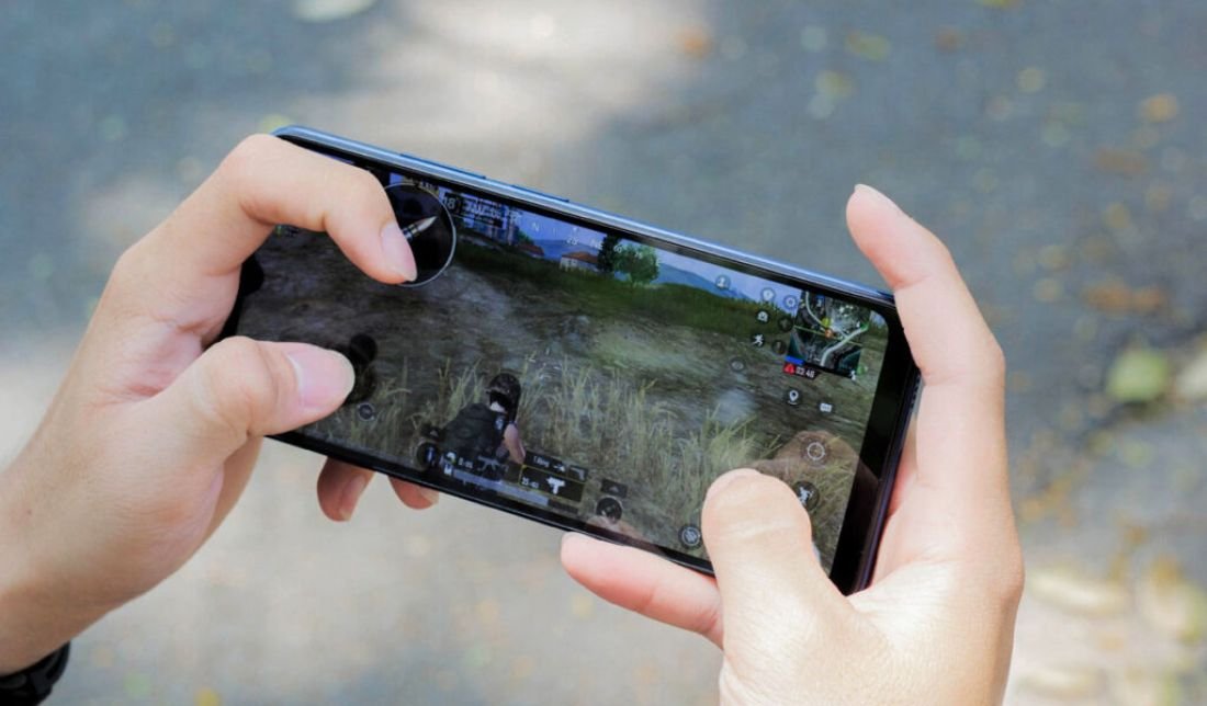 نمایش کیفیت عملکرد پردازنده در بازی برای گوشی شیائومی ردمی 12c