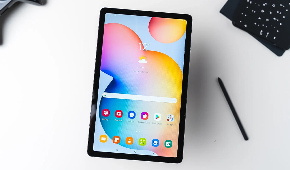 تبلت گلکسی تب S6 لایت سامسونگ از نمای روبهرو